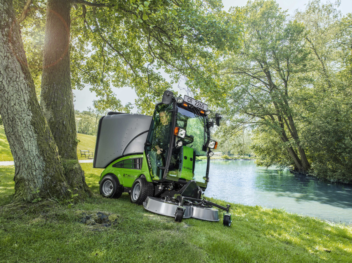 Balayeuse de voirie - CITY RANGER 2260 Balayeuse de voirie