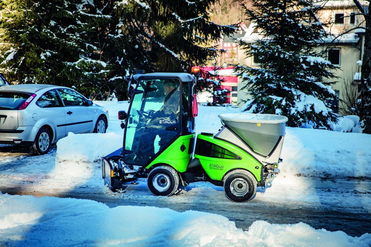 Balayeuse de voirie - CITY RANGER 2260 Balayeuse de voirie