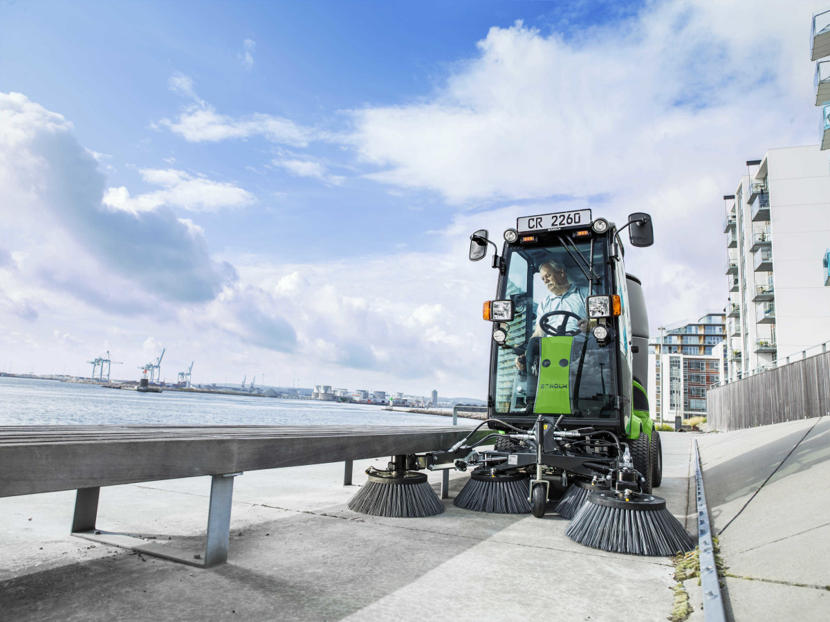 Balayeuse de voirie - CITY RANGER 2260 Balayeuse de voirie