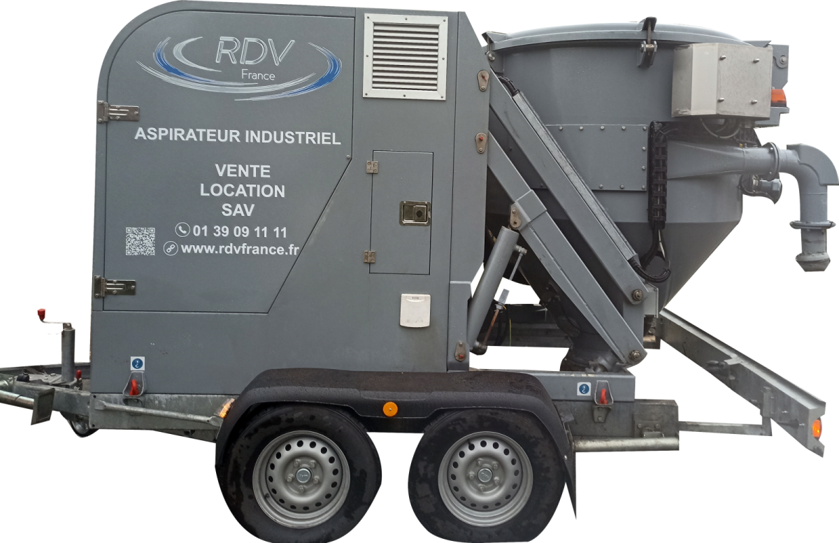 Aspirateur Thermique sur Remorque avec trémie intégré 55KW Remorque et skid