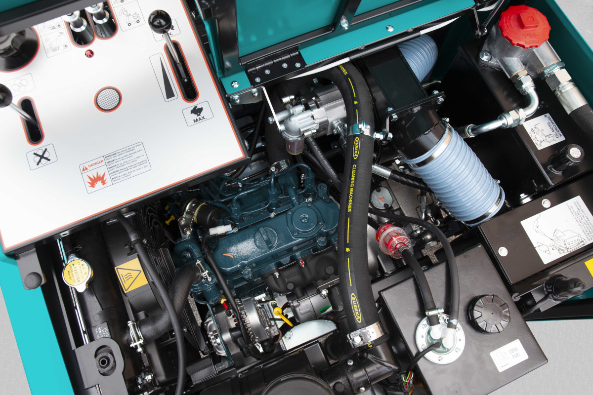 MAGNUM | BALAYEUSE AUTOPORTEE A BENNAGE HYDRAULIQUE Balayeuses